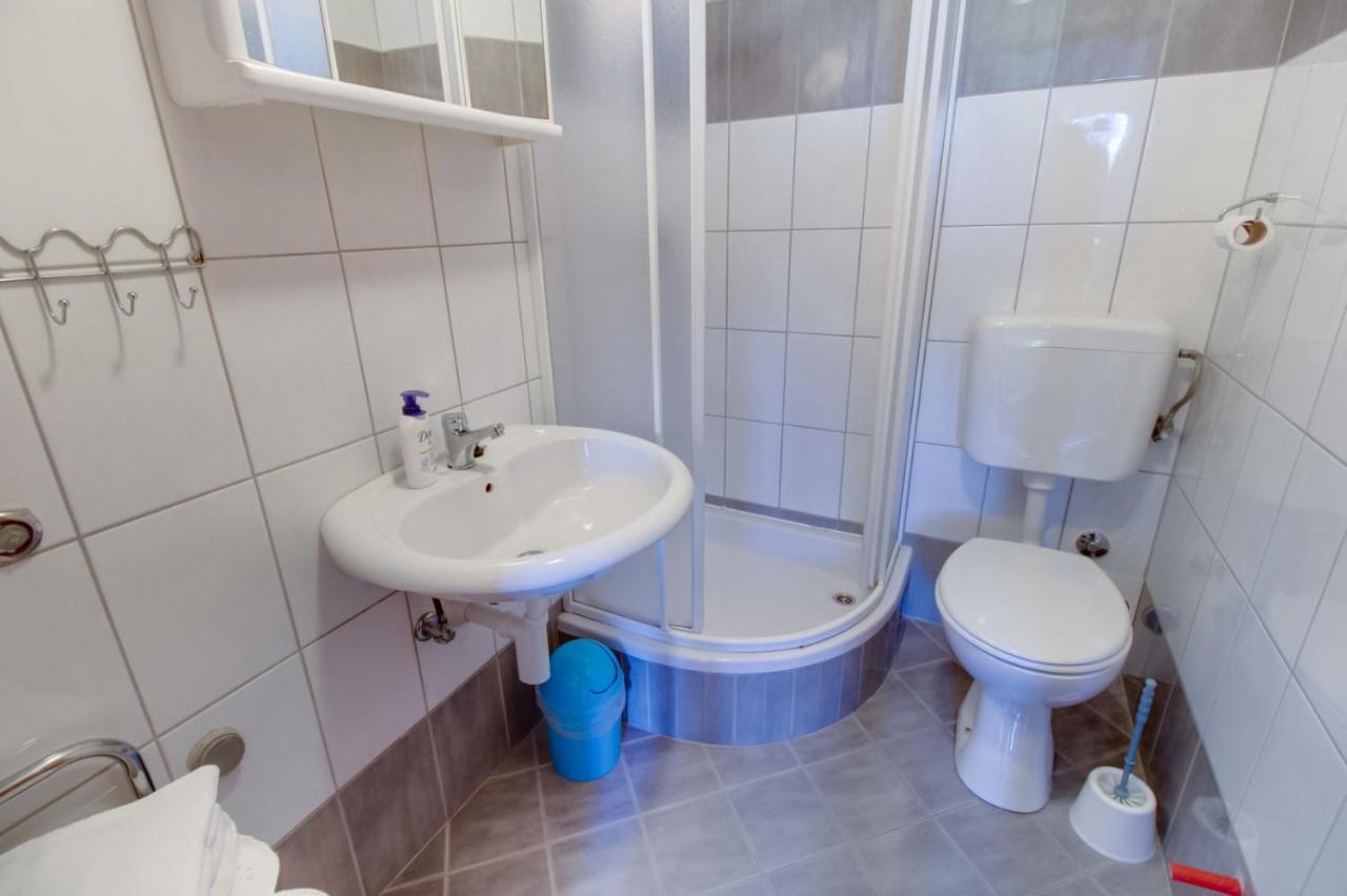 Apartments Rosa Mali Lošinj Zewnętrze zdjęcie