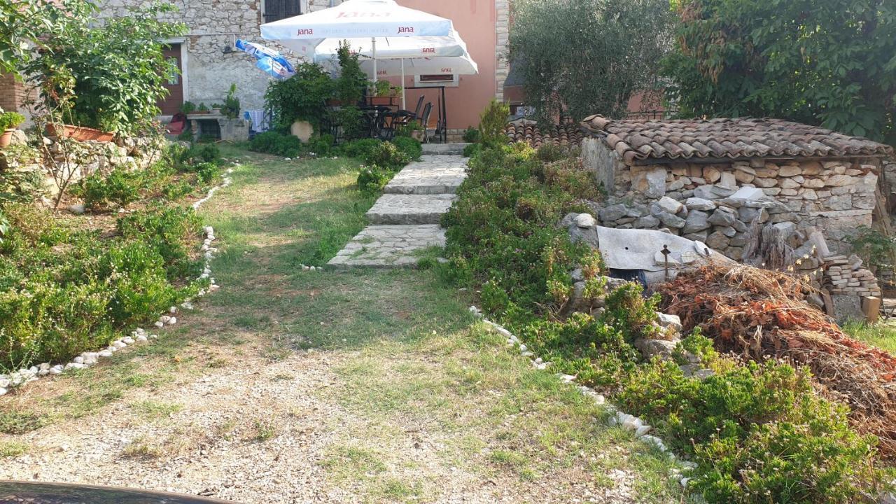 Apartments Rosa Mali Lošinj Zewnętrze zdjęcie
