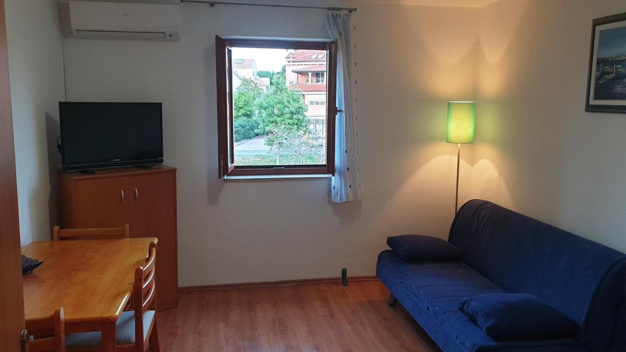 Apartments Rosa Mali Lošinj Zewnętrze zdjęcie