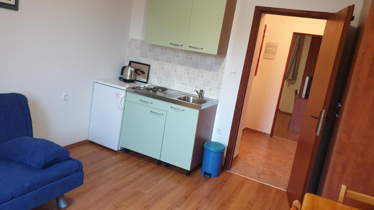 Apartments Rosa Mali Lošinj Zewnętrze zdjęcie
