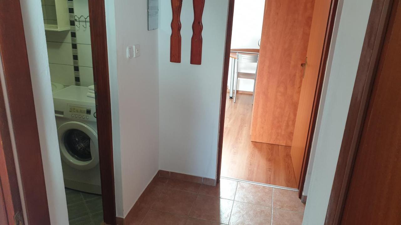 Apartments Rosa Mali Lošinj Zewnętrze zdjęcie